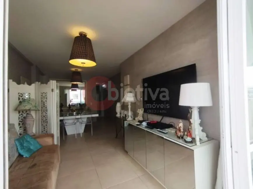 Cobertura com 3 quartos à venda, 230m2 em Passagem, Cabo Frio - RJ - imagem 5 Foto 5 de Cobertura com 3 quartos à venda, 230m2 em Passagem, Cabo Frio - RJ