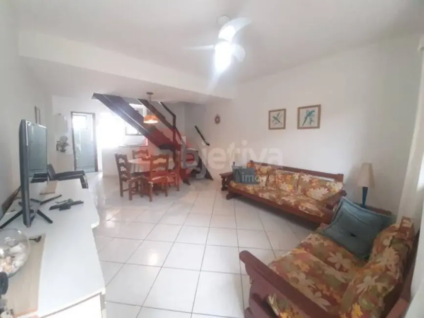 Foto 5 de Casa com 2 quartos à venda, 111m2 em Peró, Cabo Frio - RJ