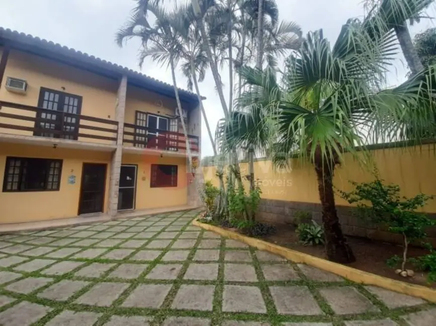 Foto 2 de Casa com 2 quartos à venda, 111m2 em Peró, Cabo Frio - RJ