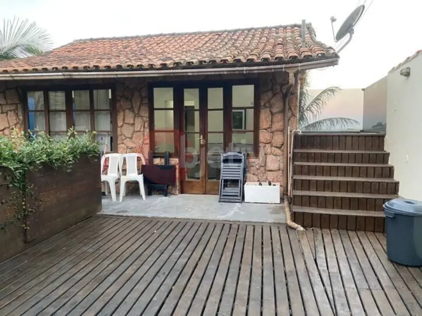 Foto 1 de Casa com 2 quartos à venda, 70m2 em Jardim Peró, Cabo Frio - RJ