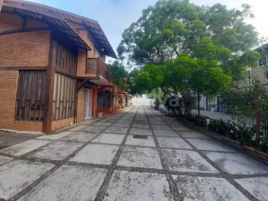 Foto 2 de Casa com 3 quartos à venda, 93m2 em Peró, Cabo Frio - RJ