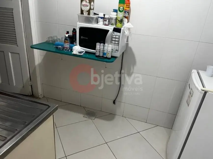 Foto 2 de Apartamento com 1 quarto à venda e para alugar, 32m2 em Centro, Cabo Frio - RJ