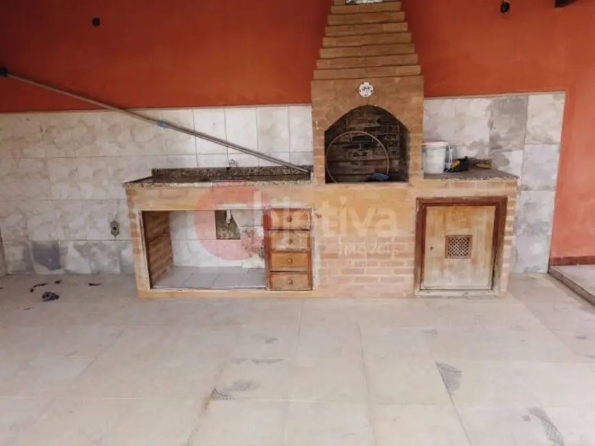 Foto 3 de Casa com 4 quartos à venda, 223m2 em Balneário São Pedro, Sao Pedro Da Aldeia - RJ