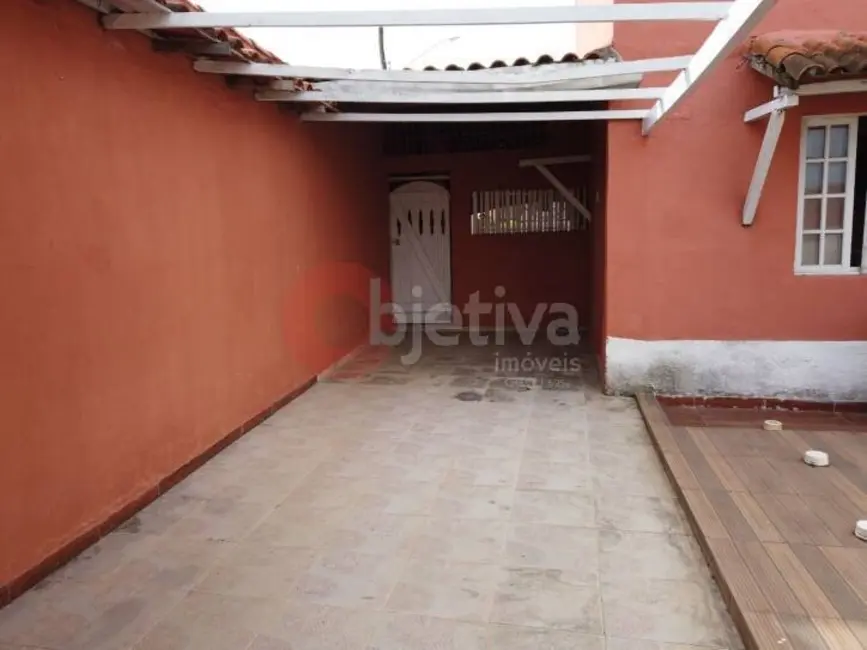 Foto 4 de Casa com 4 quartos à venda, 223m2 em Balneário São Pedro, Sao Pedro Da Aldeia - RJ