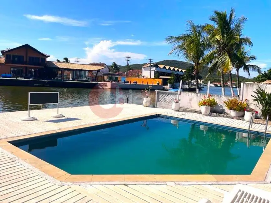 Foto 2 de Casa com 5 quartos à venda, 575m2 em Ogiva, Cabo Frio - RJ