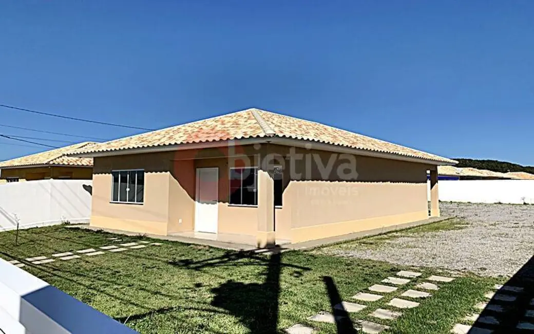 Casa com 3 quartos à venda, 360m2 em Praia Linda, Sao Pedro Da Aldeia - RJ - imagem 4 Foto 4 de Casa com 3 quartos à venda, 360m2 em Praia Linda, Sao Pedro Da Aldeia - RJ
