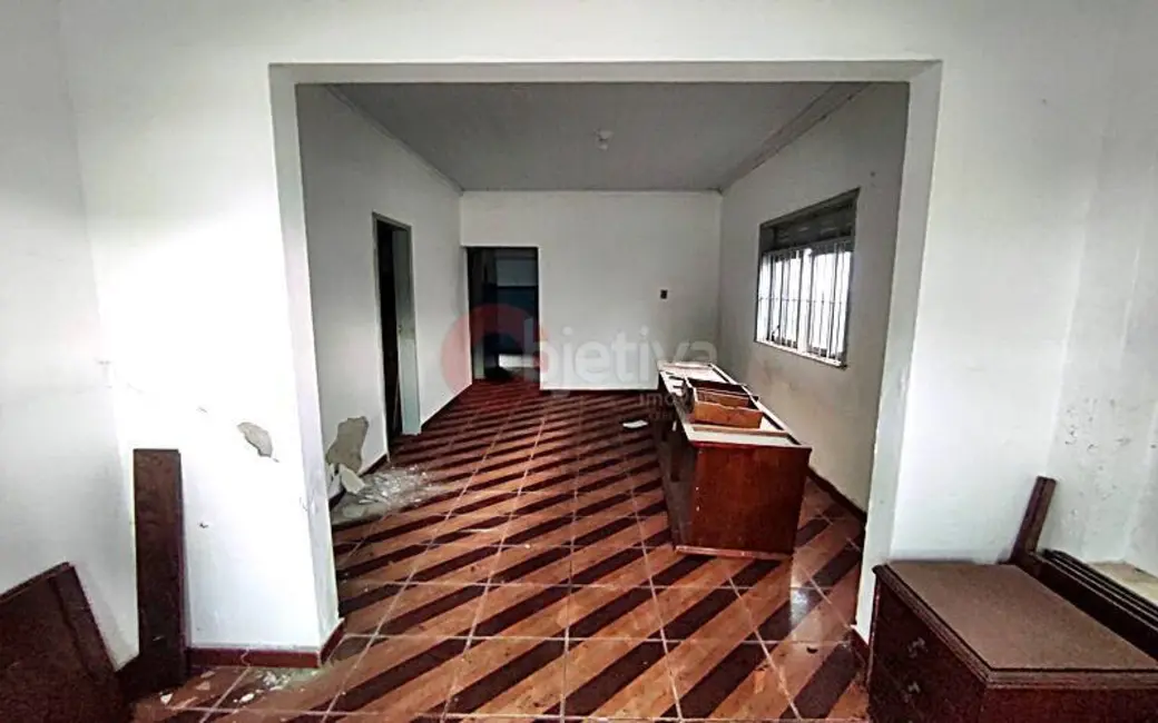 Foto 2 de Casa com 4 quartos à venda, 220m2 em Passagem, Cabo Frio - RJ