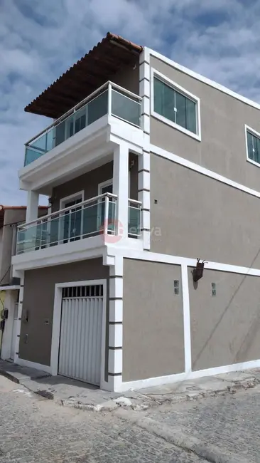 Foto 1 de Casa com 4 quartos à venda, 90m2 em Peró, Cabo Frio - RJ