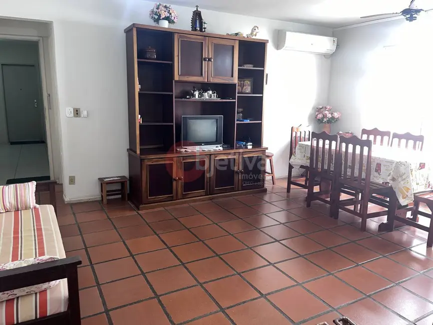 Foto 3 de Apartamento com 3 quartos à venda, 108m2 em Algodoal, Cabo Frio - RJ