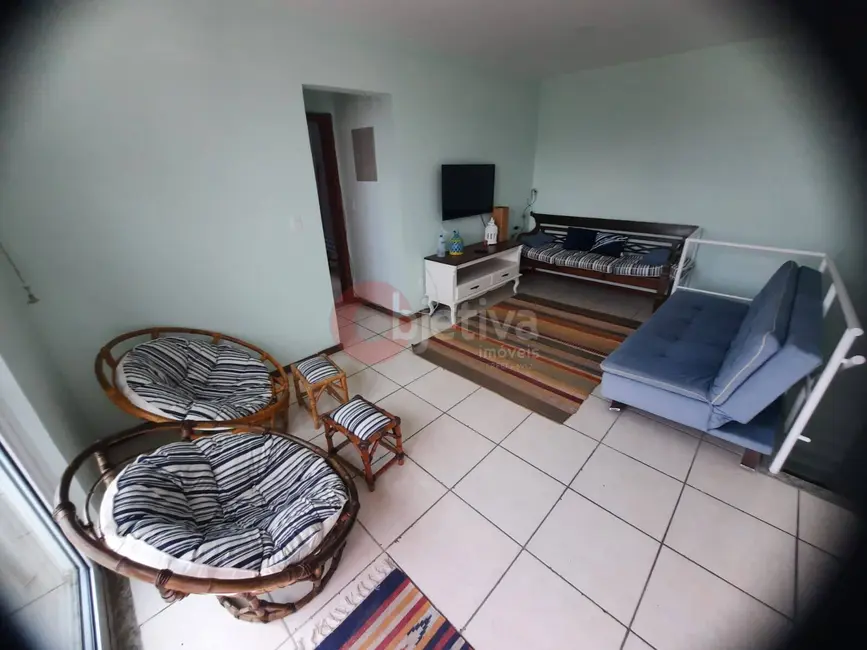 Foto 7 de Cobertura com 3 quartos à venda, 203m2 em Jardim Flamboyant, Cabo Frio - RJ