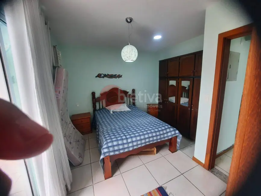 Foto 9 de Cobertura com 3 quartos à venda, 203m2 em Jardim Flamboyant, Cabo Frio - RJ