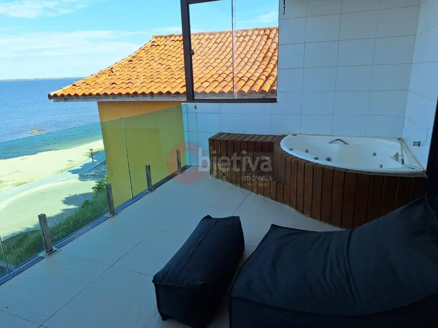 Foto 7 de Casa à venda, 225m2 em Araruama - RJ