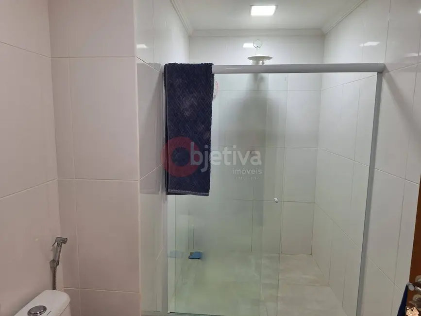 Foto 9 de Casa à venda, 225m2 em Araruama - RJ