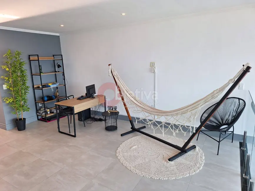Foto 2 de Casa à venda, 225m2 em Araruama - RJ