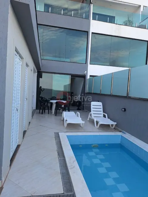 Foto 18 de Casa à venda, 225m2 em Araruama - RJ