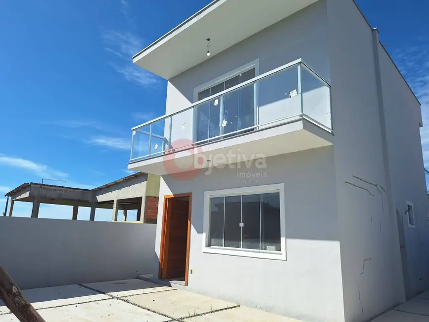 Foto 1 de Casa com 3 quartos à venda, 100m2 em Cabo Frio - RJ