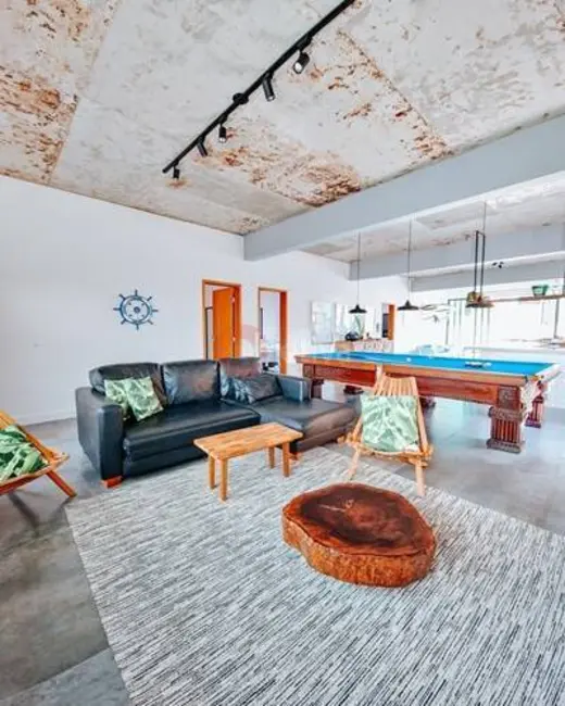 Foto 5 de Casa com 3 quartos à venda, 216m2 em Foguete, Cabo Frio - RJ