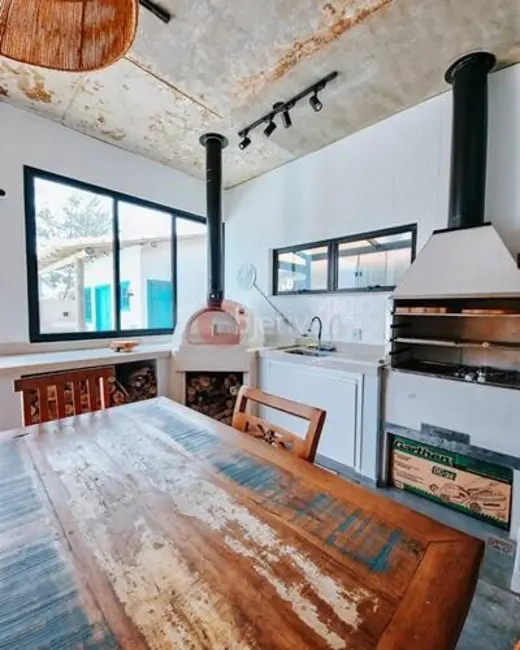 Foto 9 de Casa com 3 quartos à venda, 216m2 em Foguete, Cabo Frio - RJ