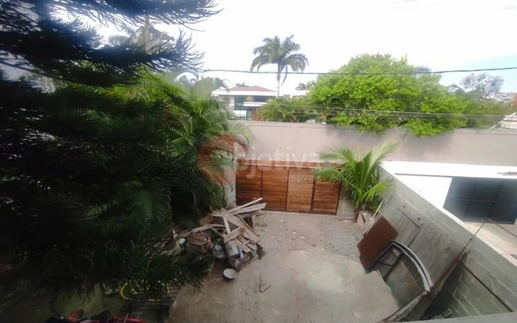 Foto 8 de Casa com 3 quartos à venda, 250m2 em Passagem, Cabo Frio - RJ