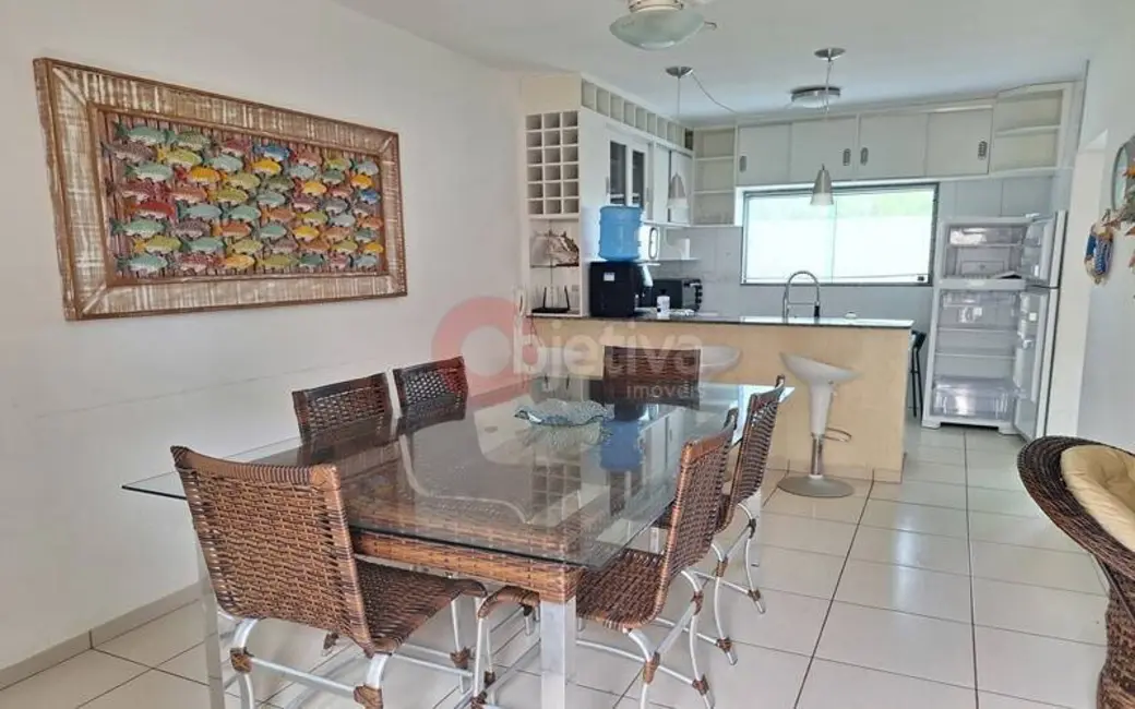 Casa de Condomínio com 3 quartos à venda, 100m2 em Foguete, Cabo Frio - RJ - imagem 3 Foto 3 de Casa de Condomínio com 3 quartos à venda, 100m2 em Foguete, Cabo Frio - RJ