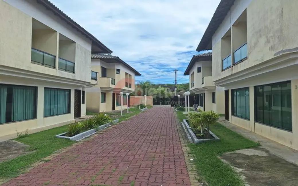 Foto 2 de Casa de Condomínio com 3 quartos à venda, 108m2 em Foguete, Cabo Frio - RJ