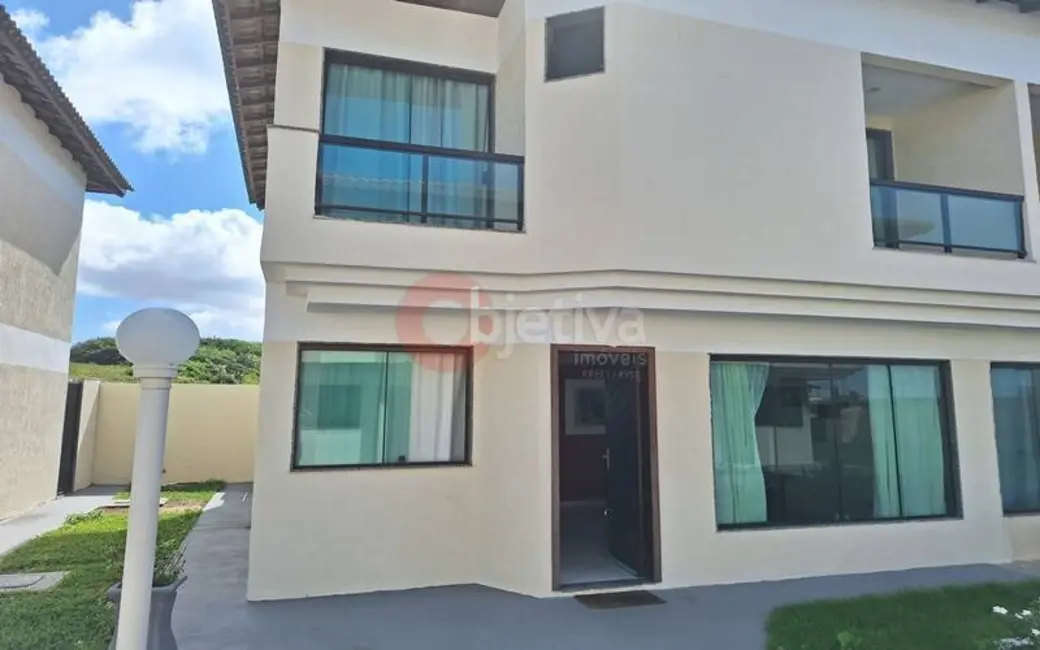 Foto 1 de Casa de Condomínio com 3 quartos à venda, 100m2 em Foguete, Cabo Frio - RJ