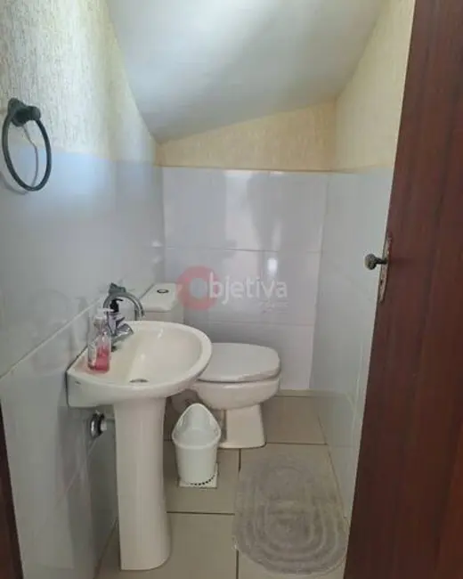 Foto 9 de Casa de Condomínio com 3 quartos à venda, 108m2 em Foguete, Cabo Frio - RJ