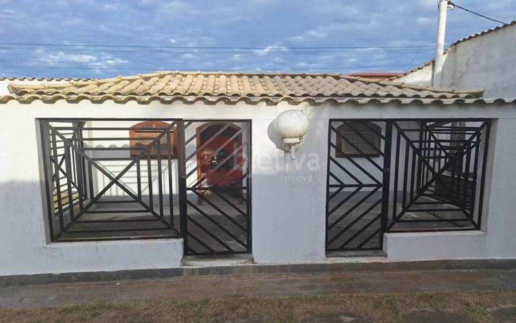 Foto 3 de Casa com 5 quartos à venda, 1225m2 em Recanto das Dunas, Cabo Frio - RJ