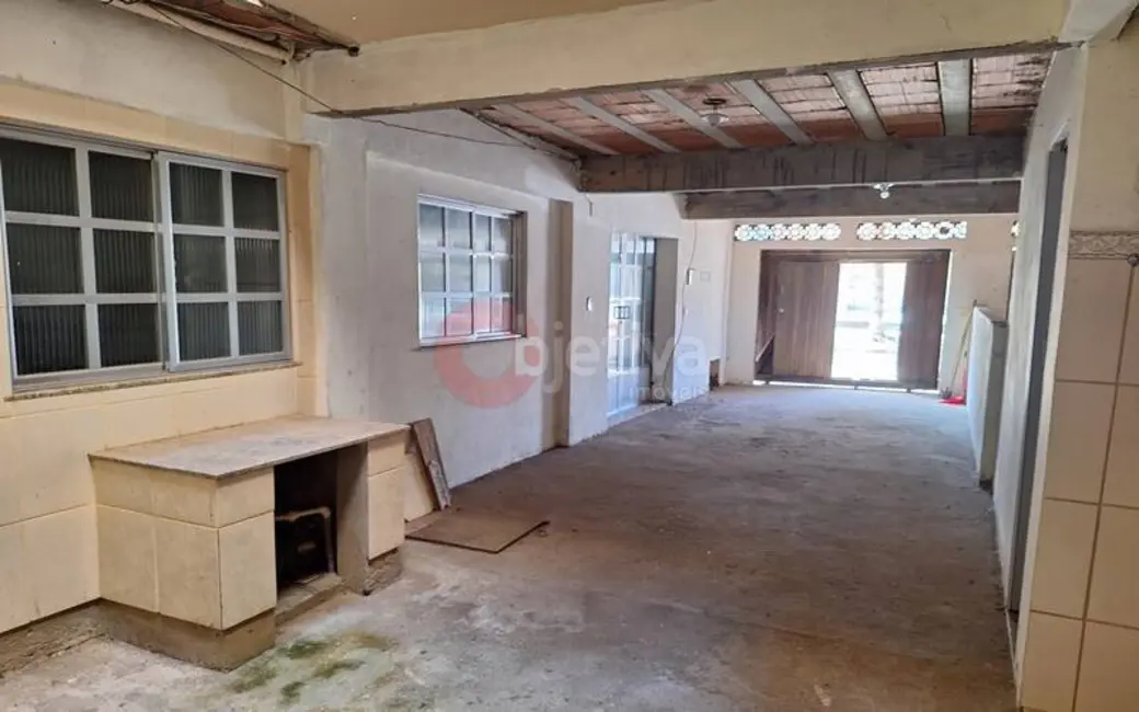 Foto 4 de Casa com 6 quartos à venda, 128m2 em Jacaré, Cabo Frio - RJ