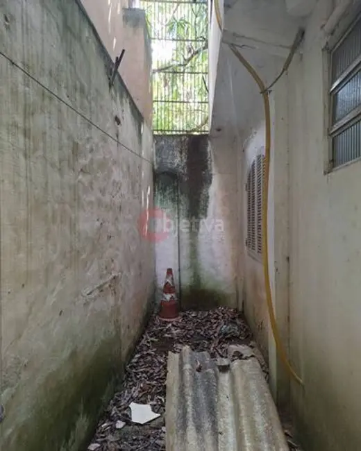 Foto 8 de Casa com 6 quartos à venda, 128m2 em Jacaré, Cabo Frio - RJ