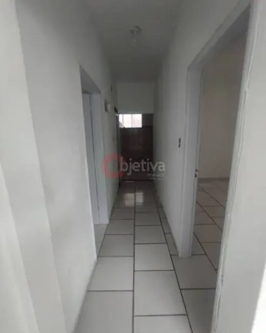 Casa com 12 quartos à venda, 237m2 em Vila Nova, Cabo Frio - RJ - imagem 5 Foto 5 de Casa com 12 quartos à venda, 237m2 em Vila Nova, Cabo Frio - RJ