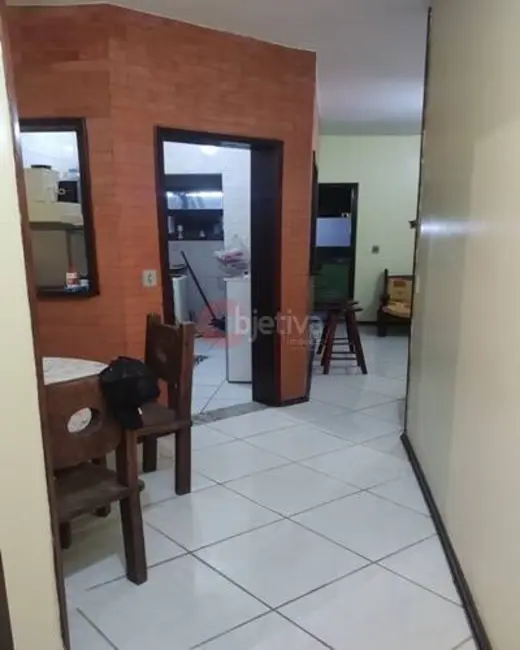Foto 4 de Apartamento com 2 quartos à venda, 75m2 em Parque Burle, Cabo Frio - RJ