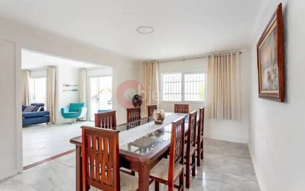 Foto 4 de Casa com 4 quartos à venda, 392m2 em Foguete, Cabo Frio - RJ
