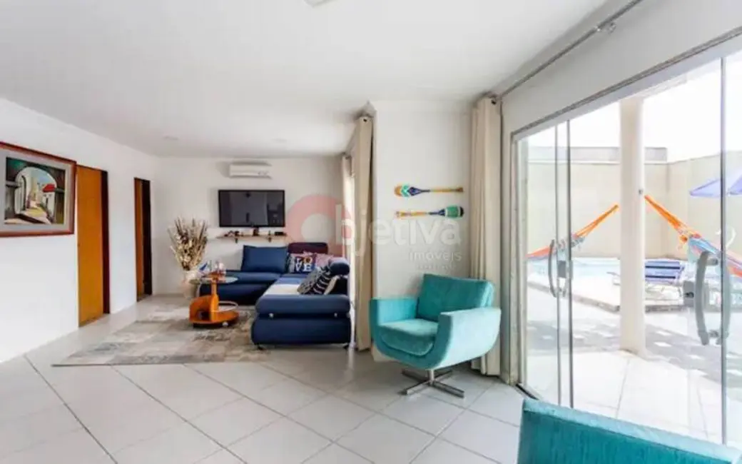 Foto 7 de Casa com 4 quartos à venda, 392m2 em Foguete, Cabo Frio - RJ