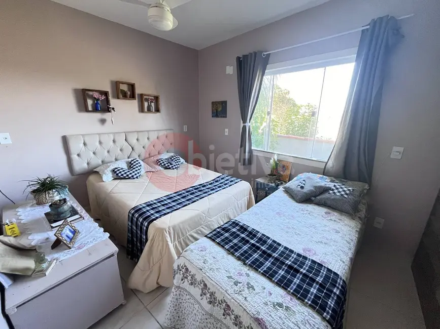 Foto 8 de Casa com 2 quartos à venda, 180m2 em Peró, Cabo Frio - RJ