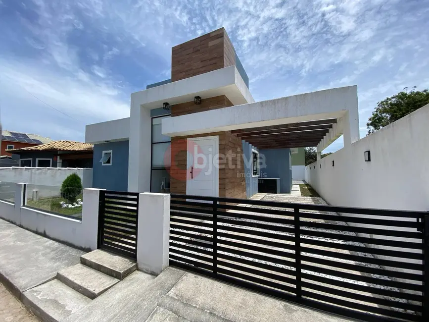 Foto 1 de Casa com 3 quartos à venda, 104m2 em Peró, Cabo Frio - RJ
