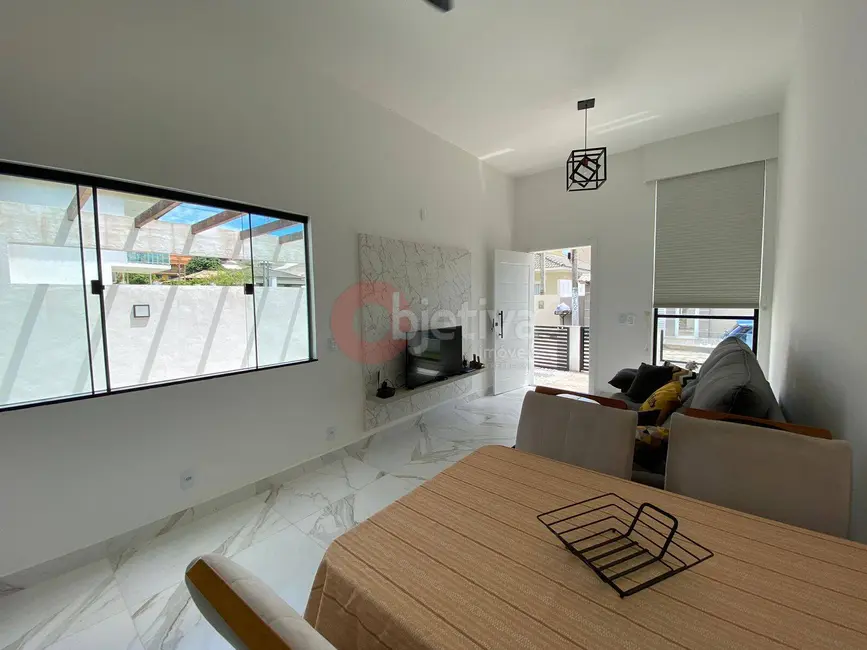 Casa com 3 quartos à venda, 104m2 em Peró, Cabo Frio - RJ - imagem 4 Foto 4 de Casa com 3 quartos à venda, 104m2 em Peró, Cabo Frio - RJ