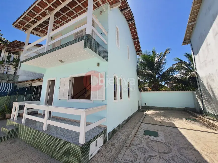 Foto 1 de Casa com 2 quartos à venda, 108m2 em Foguete, Cabo Frio - RJ