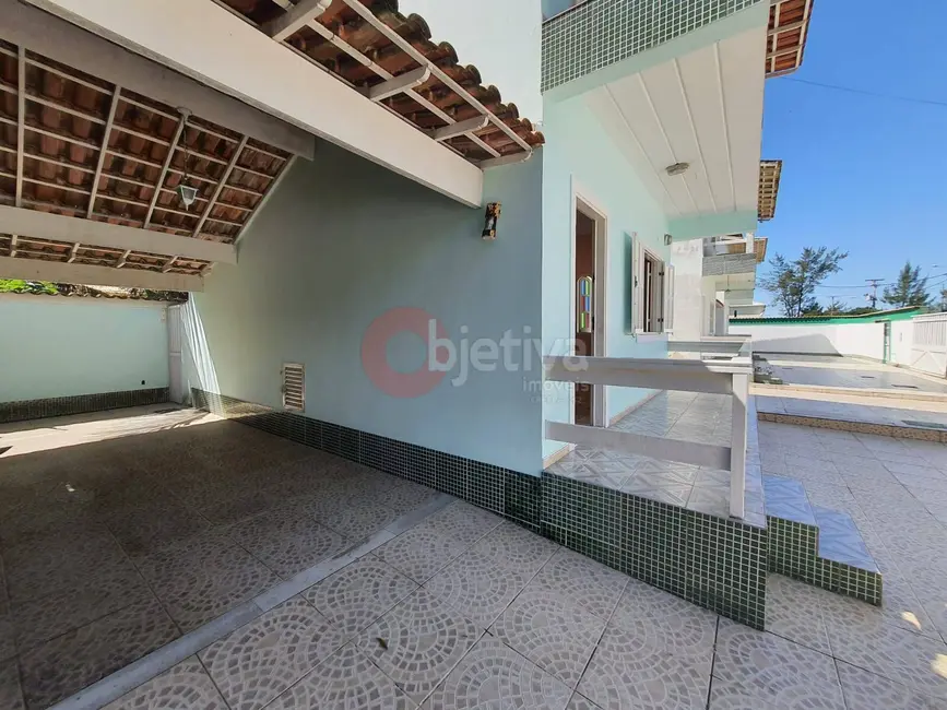 Foto 4 de Casa com 2 quartos à venda, 108m2 em Foguete, Cabo Frio - RJ