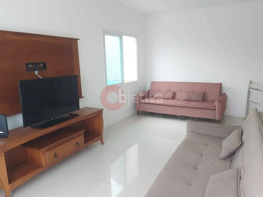 Cobertura com 3 quartos à venda, 220m2 em Vila Nova, Cabo Frio - RJ - imagem 5 Foto 5 de Cobertura com 3 quartos à venda, 220m2 em Vila Nova, Cabo Frio - RJ