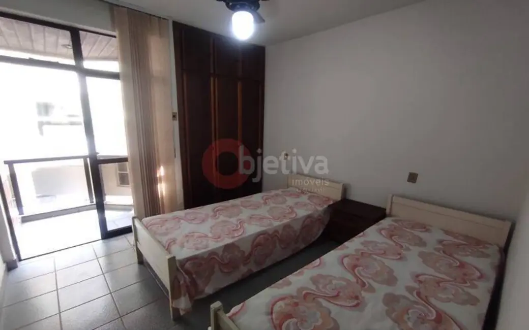 Foto 8 de Apartamento com 3 quartos à venda, 121m2 em Cabo Frio - RJ