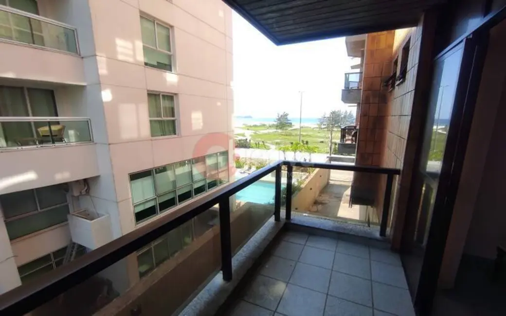Foto 4 de Apartamento com 3 quartos à venda, 121m2 em Cabo Frio - RJ