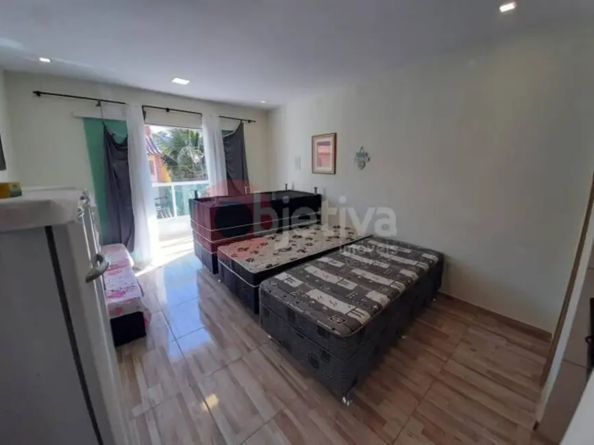 Foto 4 de Casa com 3 quartos à venda, 90m2 em Peró, Cabo Frio - RJ