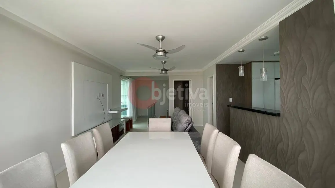 Cobertura com 4 quartos à venda, 250m2 em Centro, Cabo Frio - RJ - imagem 5 Foto 5 de Cobertura com 4 quartos à venda, 250m2 em Centro, Cabo Frio - RJ