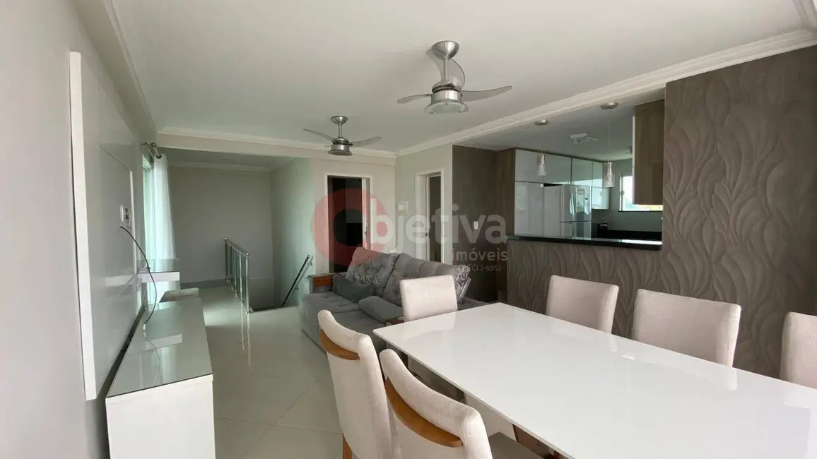 Cobertura com 4 quartos à venda, 250m2 em Centro, Cabo Frio - RJ - imagem 6 Foto 6 de Cobertura com 4 quartos à venda, 250m2 em Centro, Cabo Frio - RJ