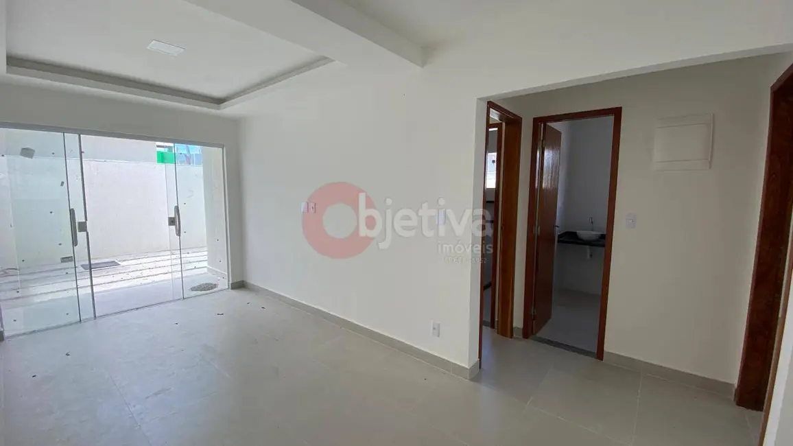 Foto 8 de Casa com 2 quartos à venda, 70m2 em Cabo Frio - RJ