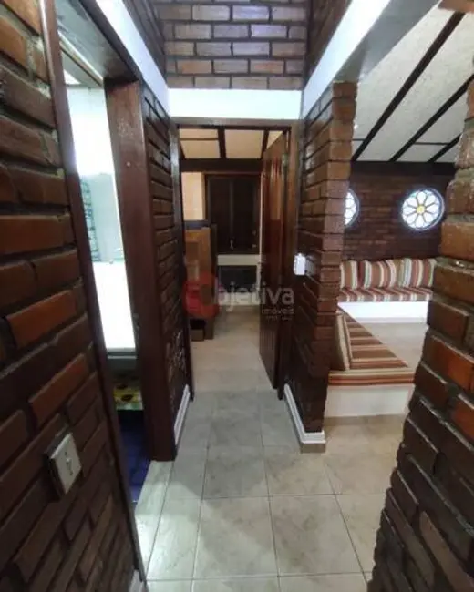 Casa de Condomínio com 2 quartos à venda, 100m2 em Palmeiras, Cabo Frio - RJ - imagem 6 Foto 6 de Casa de Condomínio com 2 quartos à venda, 100m2 em Palmeiras, Cabo Frio - RJ