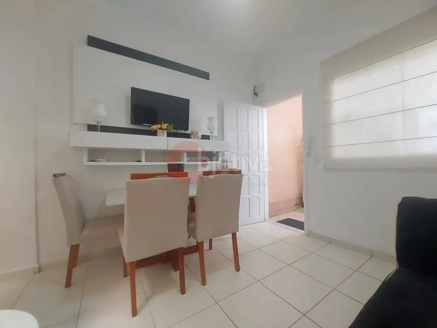 Foto 3 de Apartamento com 1 quarto à venda, 65m2 em Praia do Siqueira, Cabo Frio - RJ