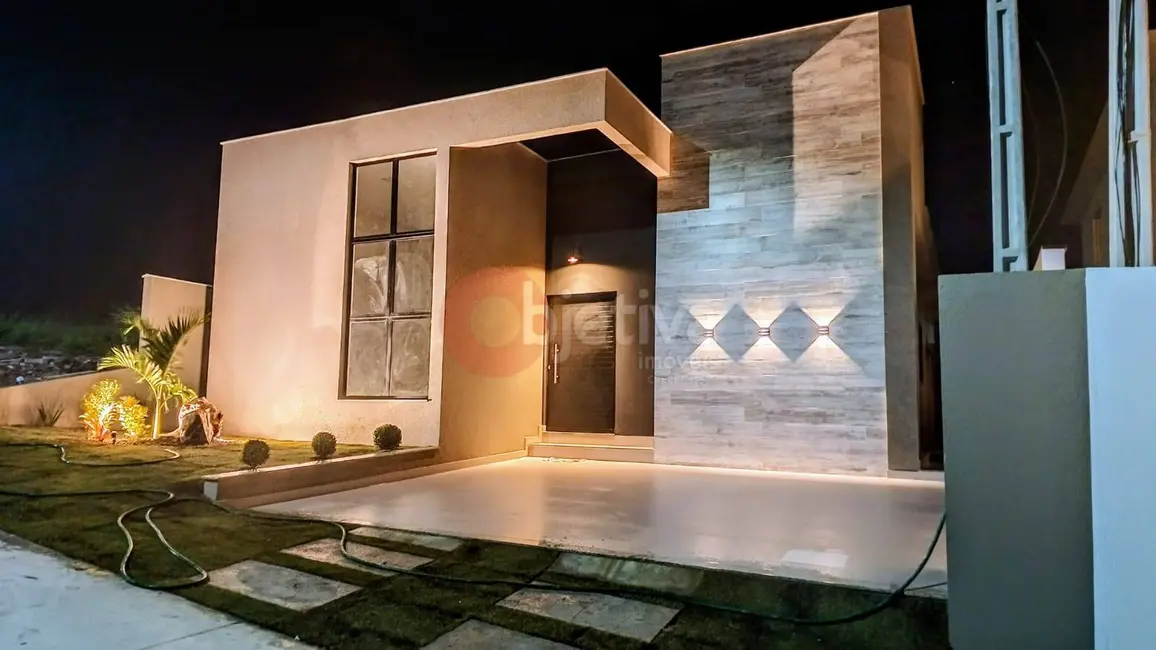 Foto 1 de Casa de Condomínio com 3 quartos à venda, 252m2 em Nova São Pedro, Sao Pedro Da Aldeia - RJ