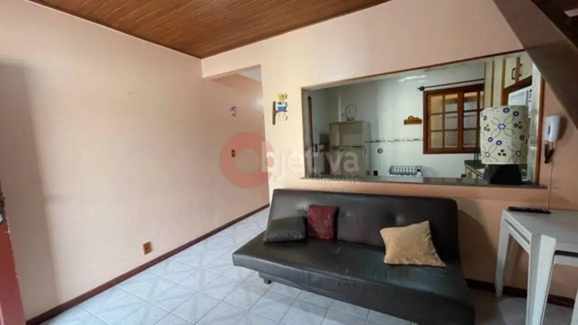 Casa de Condomínio com 2 quartos à venda, 106m2 em Ogiva, Cabo Frio - RJ - imagem 3 Foto 3 de Casa de Condomínio com 2 quartos à venda, 106m2 em Ogiva, Cabo Frio - RJ